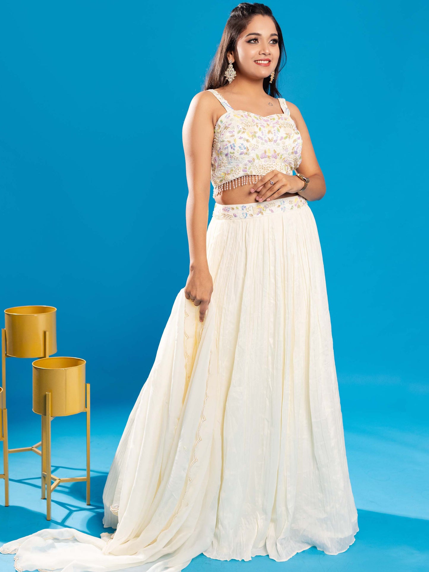 Cream Skirt With Dupatta