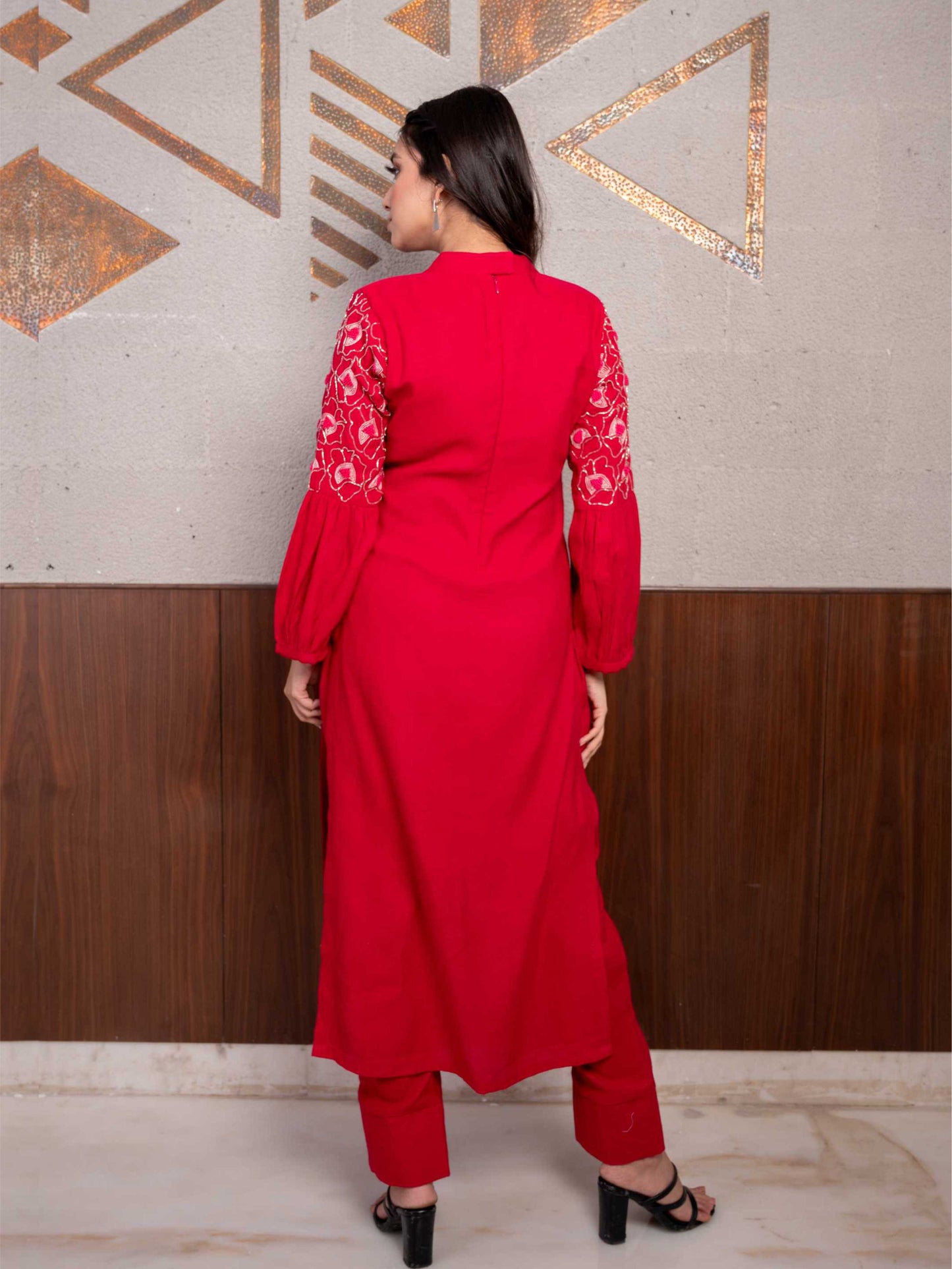 Pink Cotton Embellished Sleeves Kurta Set