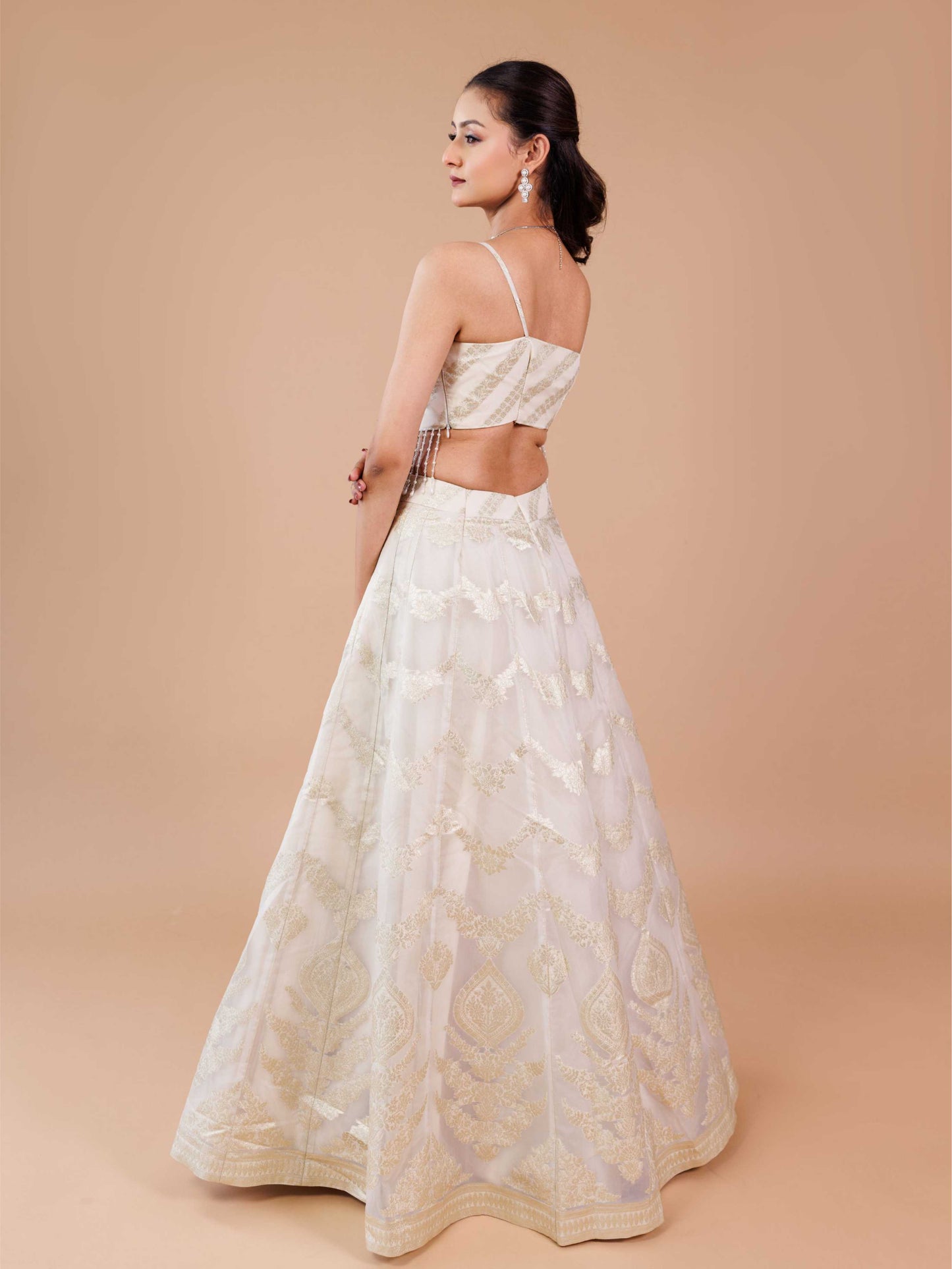 Ivory Banarsi IW