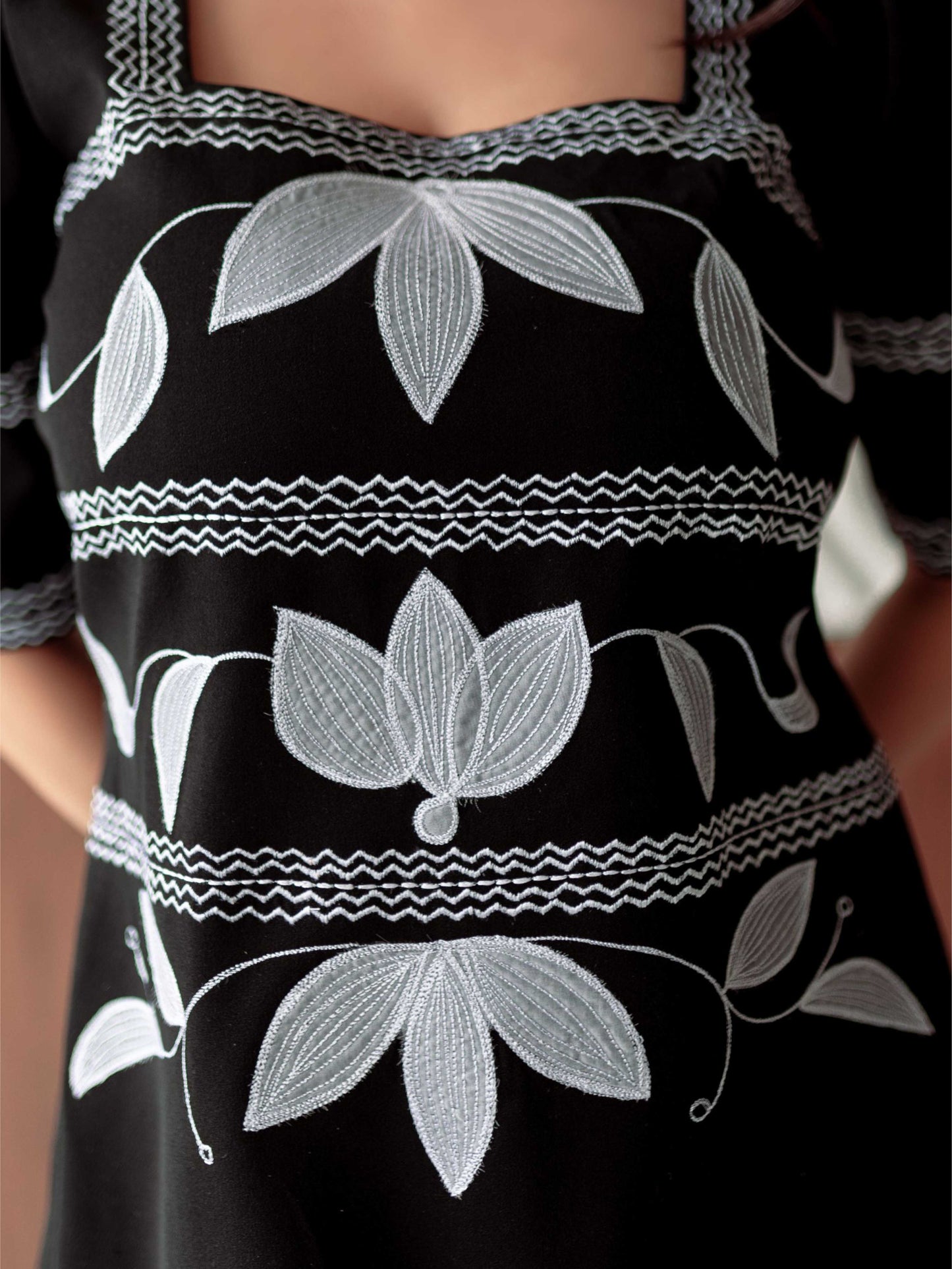 Black Elegant Embroidered Dress